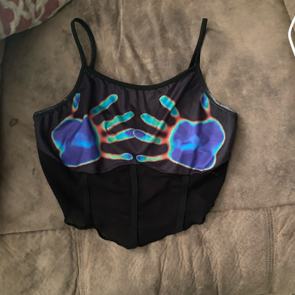 crop top